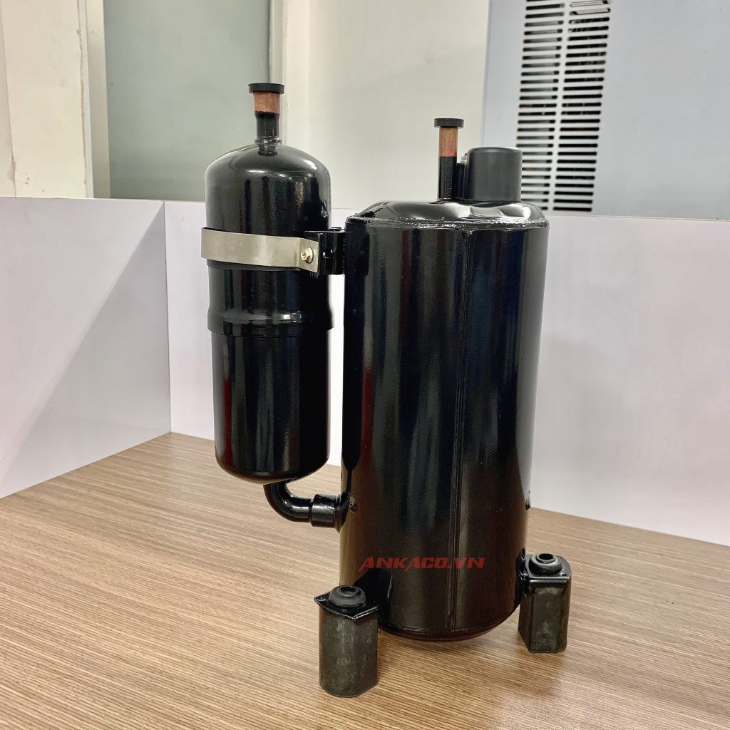 máy nén lạnh panasnic 2,5hp 2V42S225AUA, mới 100%