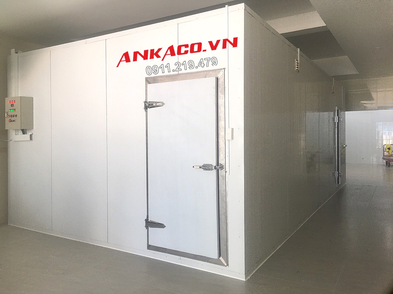 kho-lanh-bao-quan-hoa-tuoi-17